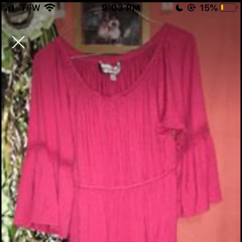 Women’s shirt/dress.
